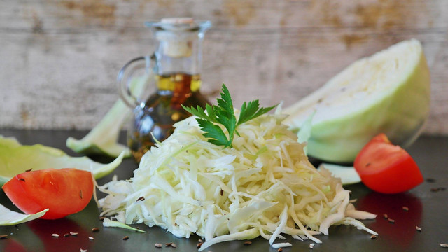 Ilustrasi Tumis Sayur Kol. Foto: Pixabay