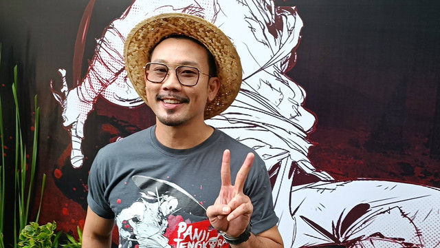 Denny Sumargo dalam Konferensi Pers Film Animasi Panji Tengkorak di kantor Falcon, Duren Tiga, Jakarta Selatan, Senin (19/12).
 Foto: Giovanni/kumparan