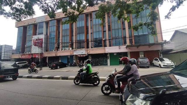 Ruko tempat pemulung pelaku penculikan anak bermalam di Jalan Industri, Sawah Besar, Jakarta Pusat. Foto: Jonathan Devin/kumparan