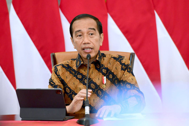 Presiden Joko Widodo umumkan kebijakan pelarangan Ekspor Bauksit di Istana Negara, Jakarta, Rabu (21/12/2022). Foto: Muchlis Jr/Biro Pers Sekretariat Presiden