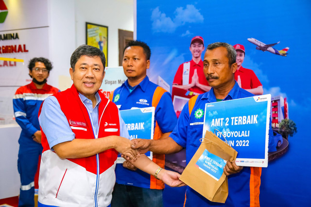 Direktur Utama Pertamina Patra Niaga, Alfian Nasution, memastikan kesiapan pasokan energi dalam kondisi aman, Rabu (21/12). Foto: Dok. Pertamina Patra Niaga 