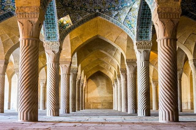 Ilustrasi negara yang beribukota Teheran, sumber foto mostafa meraji on Unsplash