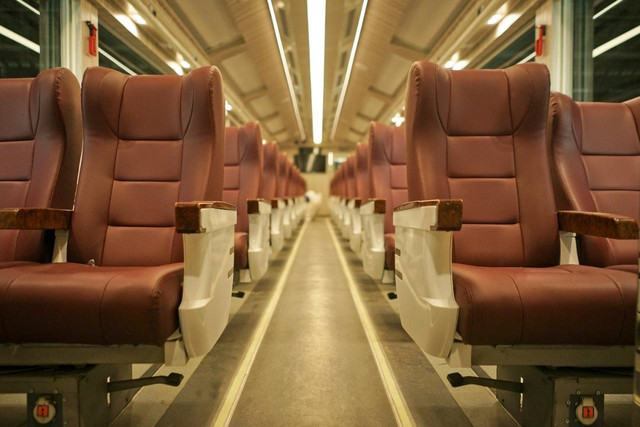 Kereta panoramic KAI. Foto: Dok. KAI