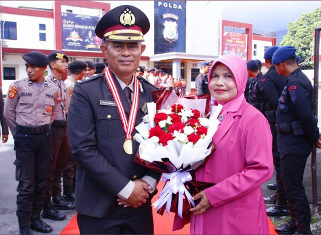 Salah satu anggota yang menyelesaikan masa dinas. Kompol Eksan Umanailo. Foto: Istimewa