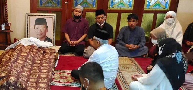 Mantan Sekjen MUI Ichwan Sam Meninggal Dunia, Wapres Ma'ruf Amin Takziah