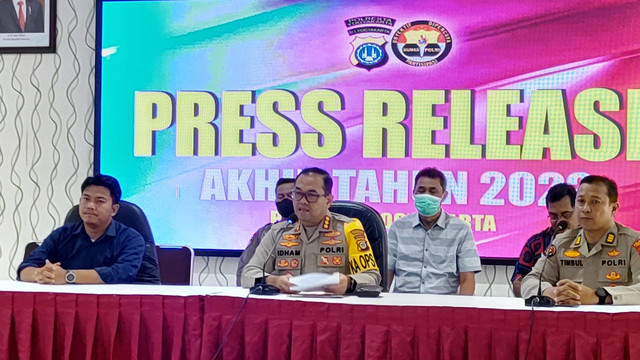 Kapolresta Yogyakarta Kombes Pol Idham Mahdi (tengah). Foto: Arfiansyah Panji P/kumparan