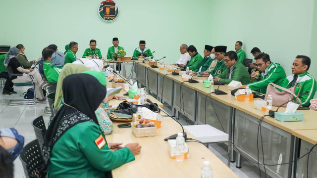 Rapat pengurus harian DPP PPP ke-15 di Kantor DPP PPP, Menteng, Jakarta Pusat, Selasa (27/12/2022). Foto: Dok. Istimewa