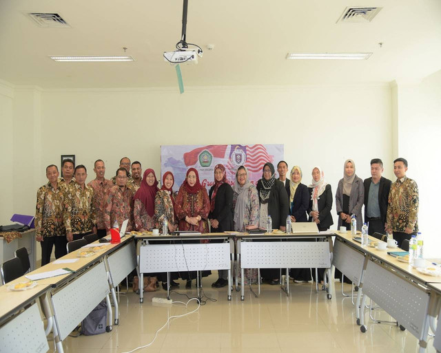 Kerja sama yang dibangun oleh FEB UNISMA. Foto/dok UNISMA