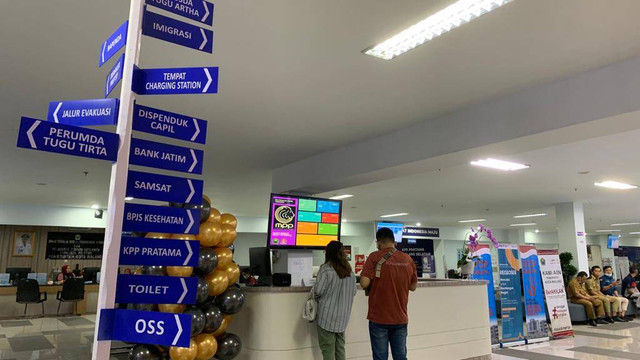 Suasana Mal Pelayanan Publik (MPP) “Merdeka” terletak di eks Alun-Alun Mall lantai 3, Jalan Merdeka Timur Kota Malang. Foto /  Feni Yusnia