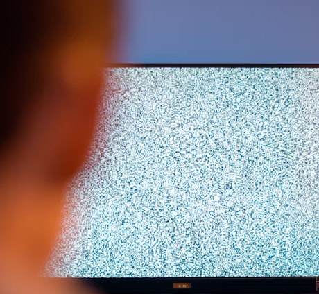 Ilustrasi saluran TV menghilang tiba-tiba. Foto: Unsplash.com
