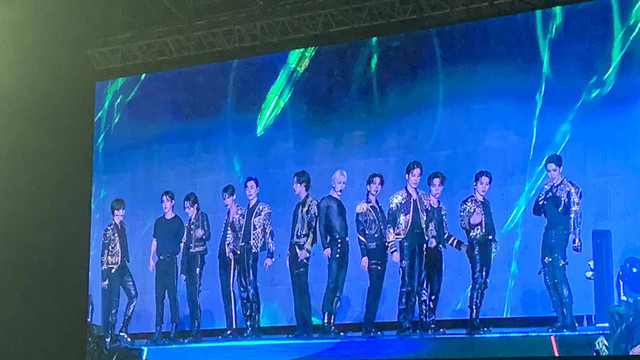 Konser SEVENTEEN Be The Sun in Jakarta di Stadion Madya GBK. Foto: Mutiara Oktaviana/kumparan