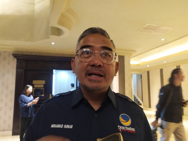 Politisi Partai Nasdem, Muhammad Farhan, saat ditemui di Kota Bandung pada Kamis (29/12). Foto:  Rachmadi Rasyad/kumparan