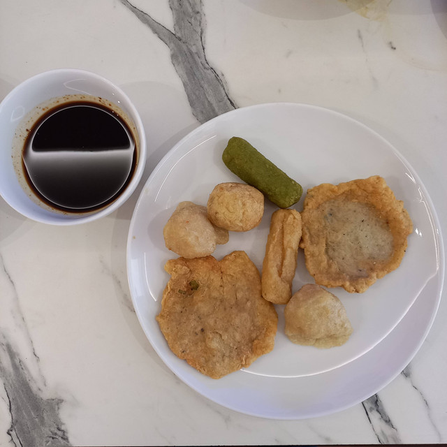 Resep Pempek Tanpa Ikan yang Kenyal dan Gurih. Foto: Monika Febriana/kumparan