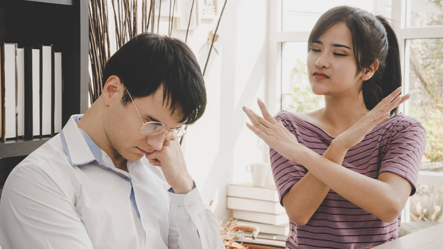 Ilustrasi suami istri childfree. Foto: Anutr Yossundara/shutterstock