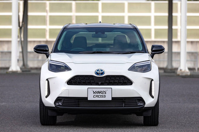 Toyota Yaris Cross tampak depan. Foto: dok. Toyota