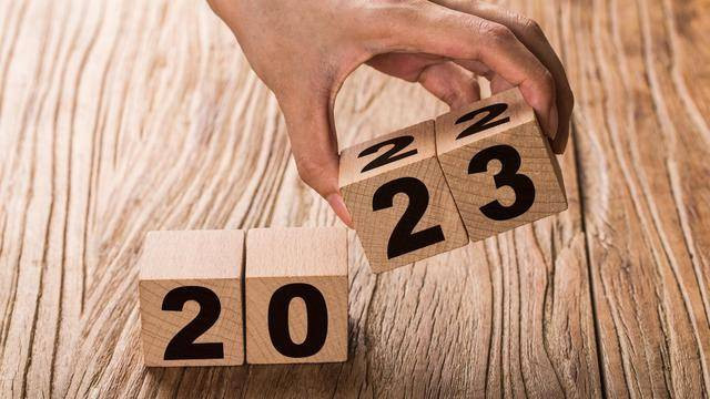 Ilustrasi Tahun Baru. (Image by dashu83 on Freepik)