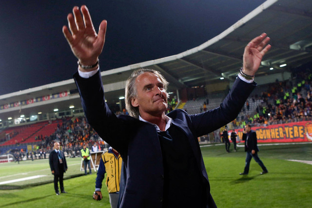 Pelatih baru Dewa United FC, Jan Olde Riekerink. Foto: Adem Altan/AFP