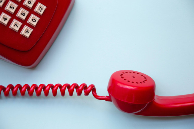 ilustrasi cara bayar tagihan telepon rumah. Foto: unsplash.com.