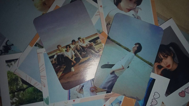 Koleksi foto penggemar K-Pop (Sumber: Dokumen Pribadi)