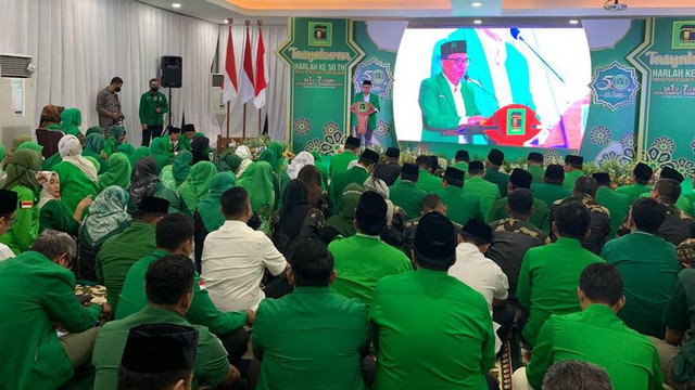 Syukuran Harlah ke-50 PPP di Kantor DPP PPP. Foto: Paulina Herasmaranindar/kumparan