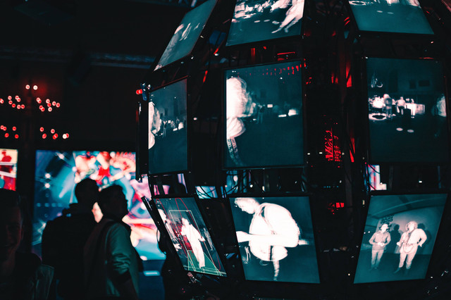 https://unsplash.com/photos/IayKLkmz6g0
