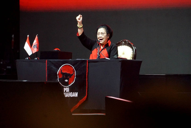 Ketua Umum PDIP Megawati Soekarnoputri memberikan pidato di HUT ke-50 PDIP di JIExpo Kemayoran, Jakarta pada Selasa (10/1/2023). Foto: Iqbal Firdaus/kumparan