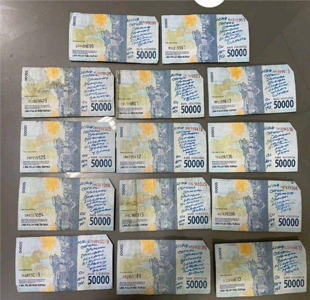 Rochmad Hidayat, pria asal Jalan Kampung Malang Kulon, Surabaya, dipenjara usai menggunting uang pecahan Rp 50 ribu miliknya dengan total Rp 32 juta. Foto: Dok. Istimewa