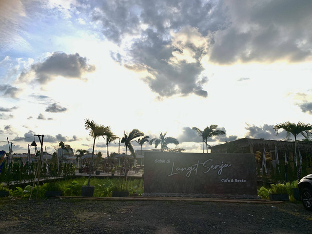Langit Senja Cafe and Resto. sumber: dokumentasi pribadi