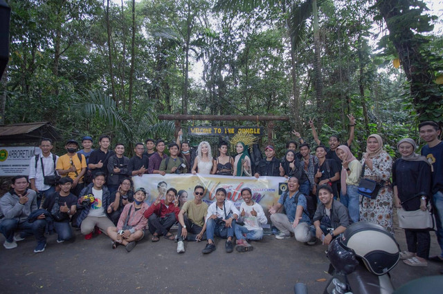 Pontianak Photography Community (PPC) menggelar hunting foto di Arboretum Hutan Kota Pontianak, pada Sabtu, 14 Januari 2022. Foto: Dok. PPC Pontianak