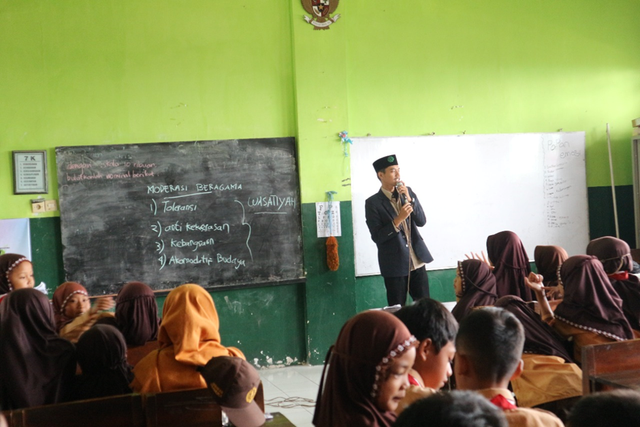 Dokumentasi Pribadi : Balya Ziaulhaq Achmadin sebagai pemateri