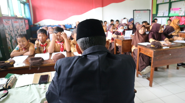 Dokumentasi Pribadi : Balya Ziaulhaq Achmadin memimpin istighisah