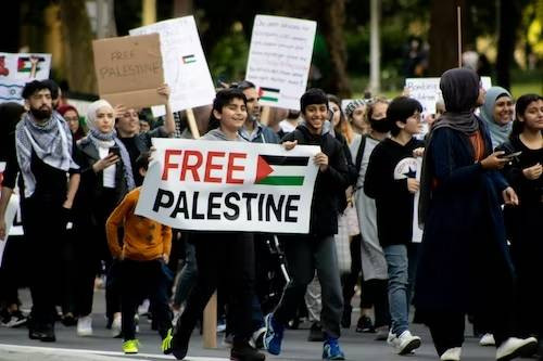 Ilustrasi doa untuk Palestina. Foto: Unsplash