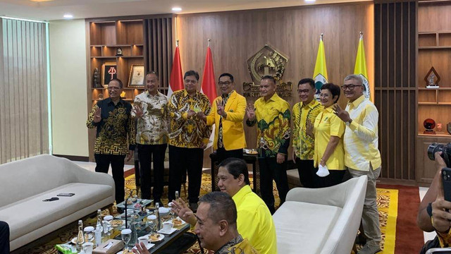 Gubernur Jabar Ridwan Kamil Sah Jadi Kader Golkar. Foto: Paulina Herasmaranindar/kumparan
