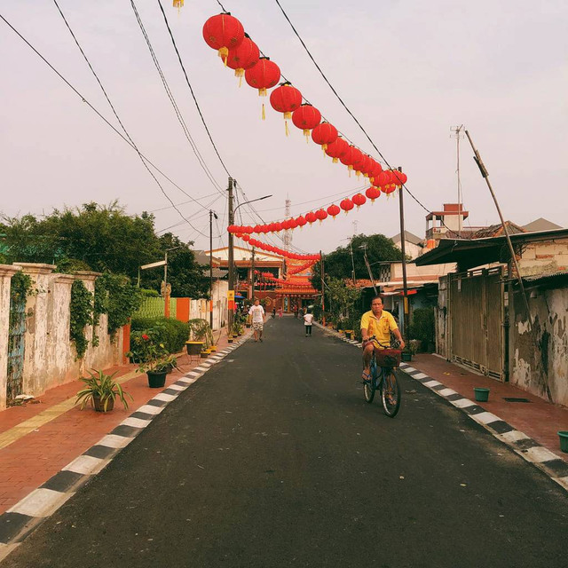 Kawasan Kelenteng Hok Lay Kiong Menjelang Tahun Baru Imlek. Sumber foto: Dini Jembar Wardani