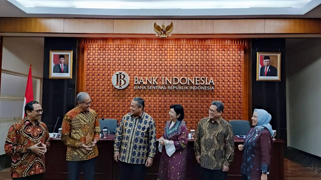 Konferensi pers hasil Rapat Dewan Gubernur (RDG) Januari di Gedung BI, Kamis (19/1/2023). Foto: Ave Airiza Gunanto/kumparan