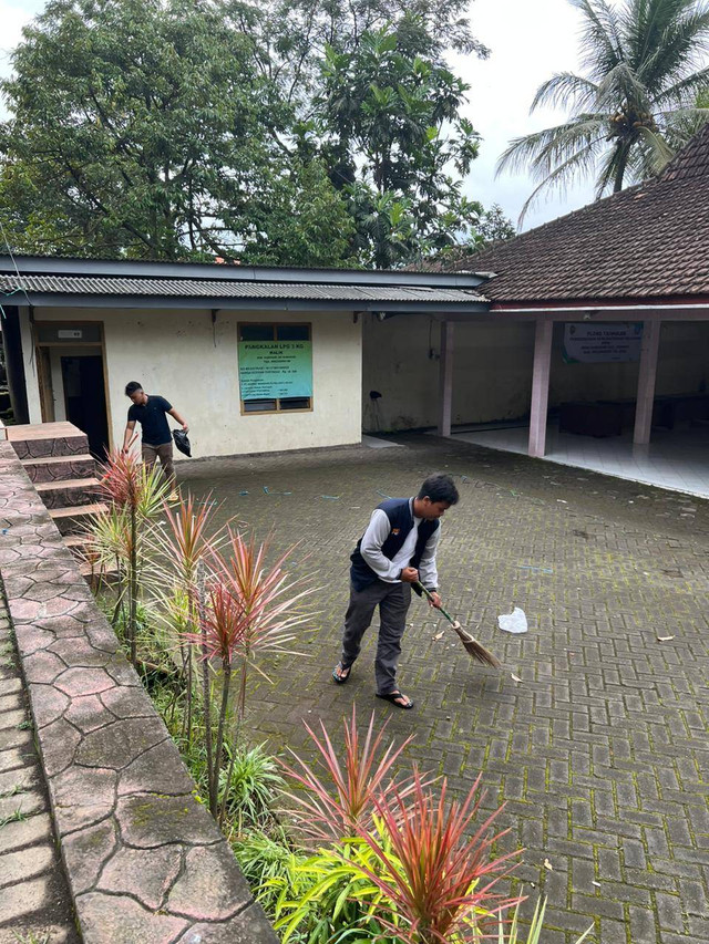 Kegiatan Kerja Bakti/Dokumentasi KKN-P 36