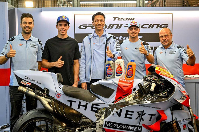 Peluncuran motor tim Gresini Racing untuk balapan MotoGP 2023. Foto: Federal Oil