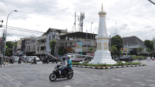 Suasana Tugu Jogja. Foto: Kumparan