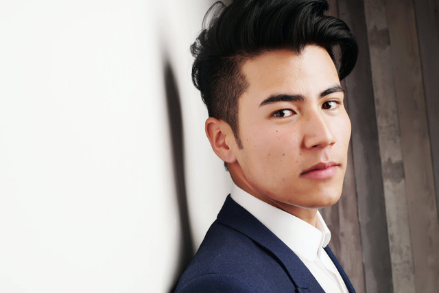 Ilustrasi seseorang dengan model rambut pria korea 2023. Foto: Pexels.com