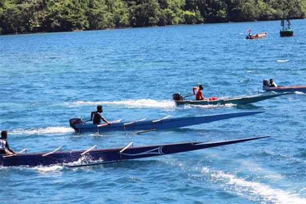 Nelayan di Kepulauan Yapen. Foto Agies Sitanggang/BumiPapua