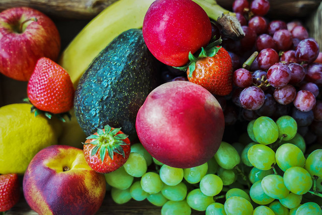 Ilustrasi Kunci Jawaban untuk Pertanyaan Nama Buah TTS 7 Huruf (Foto: MK-S | Unsplash.com)