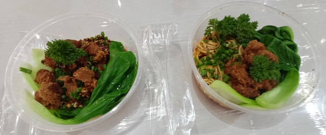 Dandan Mi, mi goreng khas hidangan Chinese Food. Foto: Masruroh/Basra