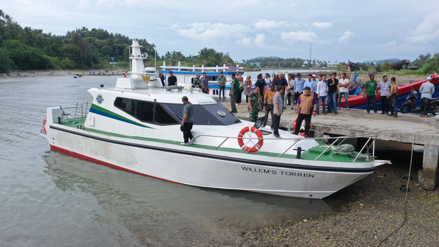 Kapal baru BPKS yang beroperasi di Pulo Aceh, salah satu pulau terluar Indonesia. Foto: Abdul Hadi/acehkini