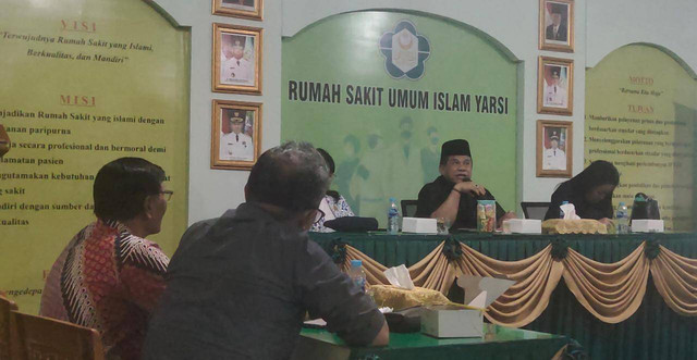 Komisi V DPRD Kalbar mengunjungi RS Yarsi Pontianak. Foto: Dok. DPRD Kalbar