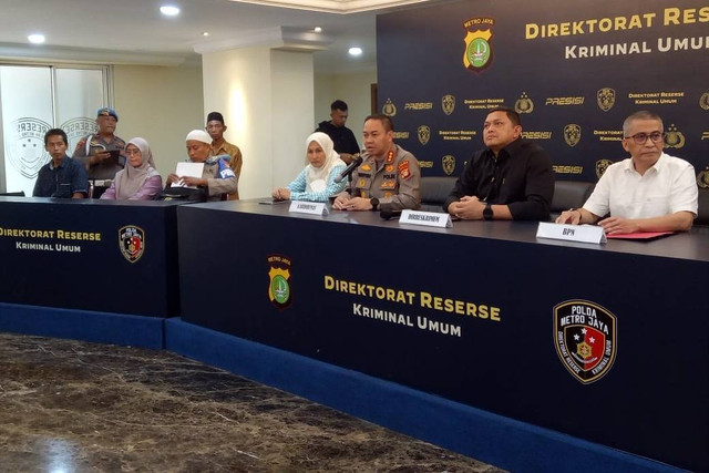 Polda Metro Jaya menggelar konferensi pers terkait masalah yang melibatkan Bripka Madih, Minggu (5/2). Foto: Ananta Erlangga/kumparan