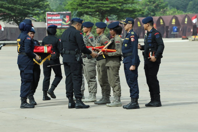 Korps Brimob Polri menggelar pelatihan Basic Trauma and Cardiac Life Support (BT&CLS) 2023 di Pusat Latihan Brimob, Bogor, Jawa Barat pada Senin (6/2/2023).  Foto: Polri