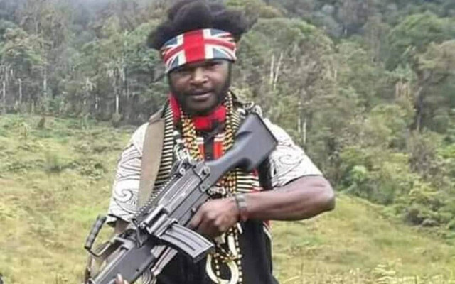 pimpinan KKB yang beroperasi di wilayah Kabupaten Nduga, Papua, Egianus Kogoya. Foto: Dok. Facebook Egianus Kogoya