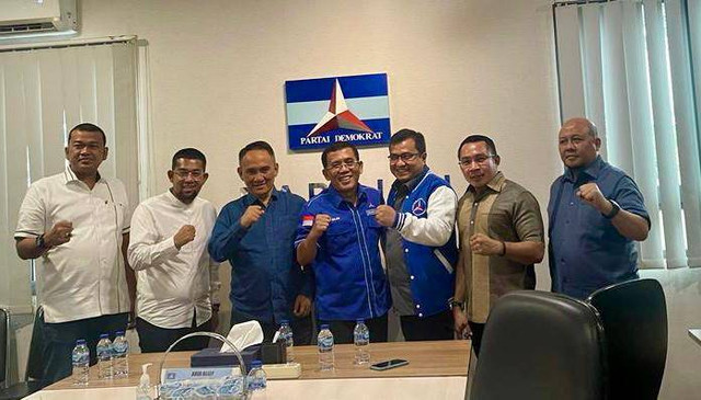 Anak Haji Lulung, Guruh Tirta Lunggana, silaturahmi ke DPP Partai Demokrat, Selasa (7/2). Foto: Dok. Istimewa