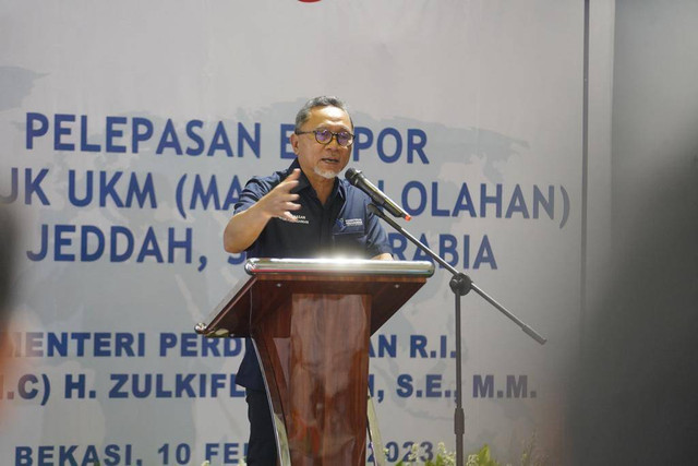 Mendag Zulhas lepas ekspor jengkol hingga seblak dari Bekasi ke Arab Saudi Foto: Dok. Kemendag