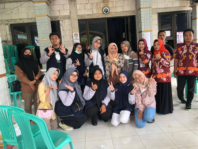 Workshop Pembuatan Pupuk Organik Cair (POC)